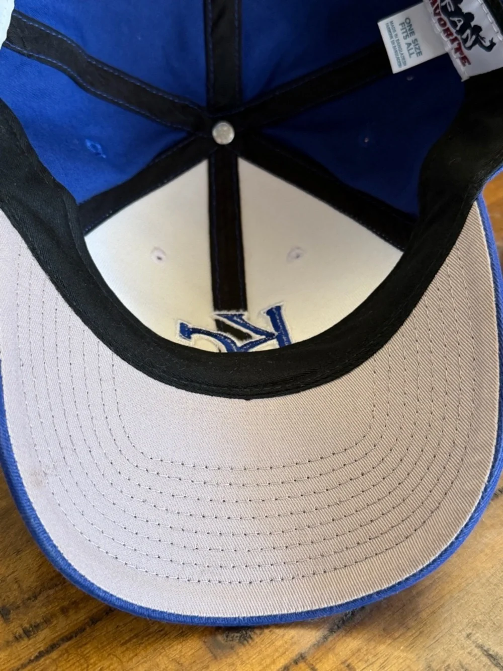 KC Royals Fan Favorite Ball Cap  Embroidered one-size